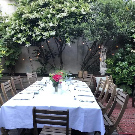 Sourire Boutique Particulier 4* Paris