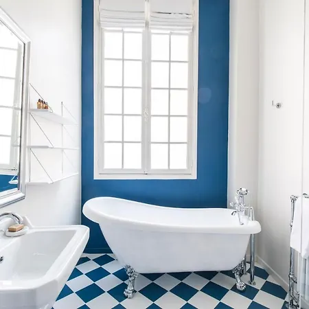Sourire Boutique Particulier Bed & Breakfast 3*