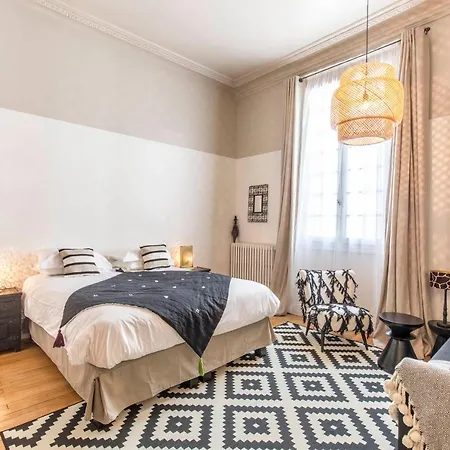 Bed & Breakfast Sourire Boutique Particulier