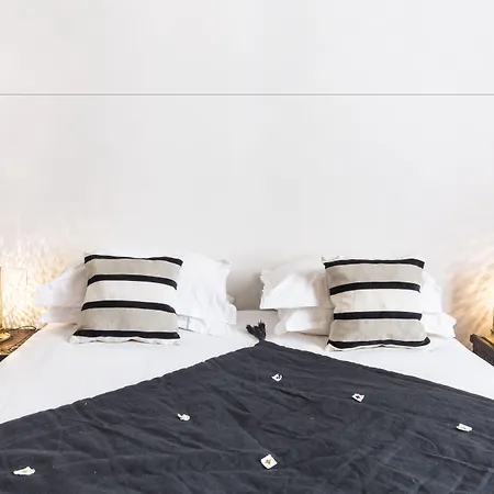 Sourire Boutique Particulier 4* París