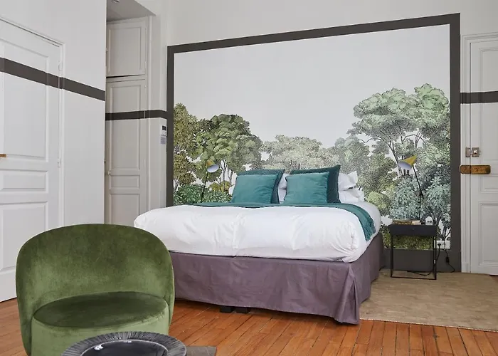 Sourire Boutique Particulier 4* Paris