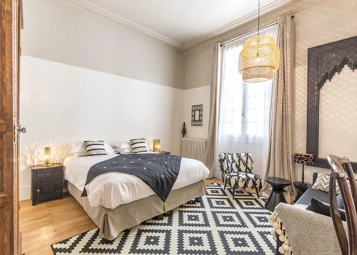 Sourire Boutique Particulier 4*