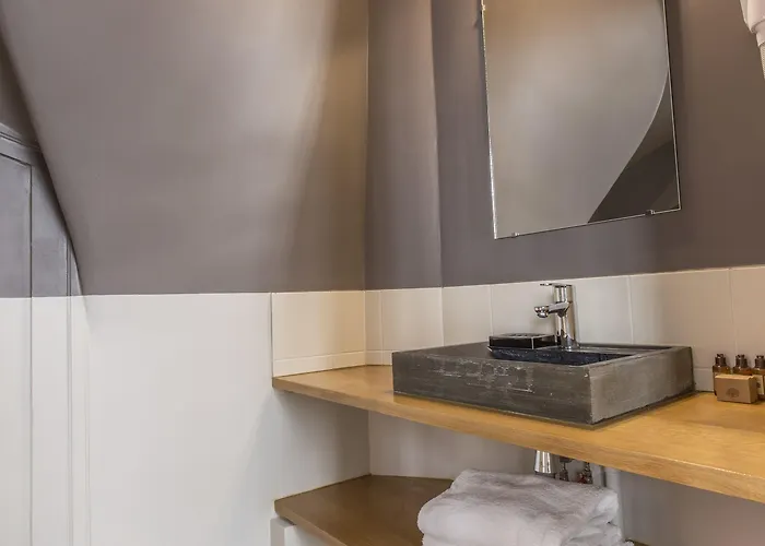 Sourire Boutique Particulier Couette-café 4*